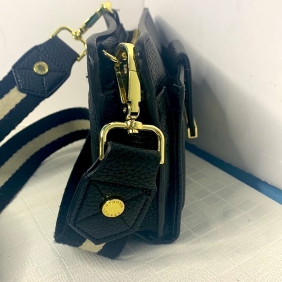 Steve Madden Black "WALLET ON A STRING"Crossbody Purse - Picture 4 of 9